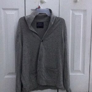 American eagle woman’s grey cardigan